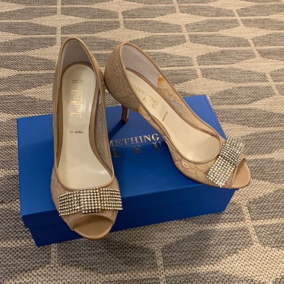 Something Bleu nude lace kitten heel - Picture 2 of 6